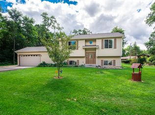 26577 W Catalpa Rd, Antioch, IL 60002