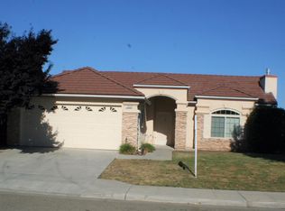 7658 N Paula Ave, Fresno, CA