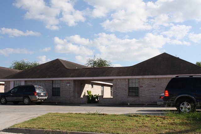 1st image of 408 Date Palm St