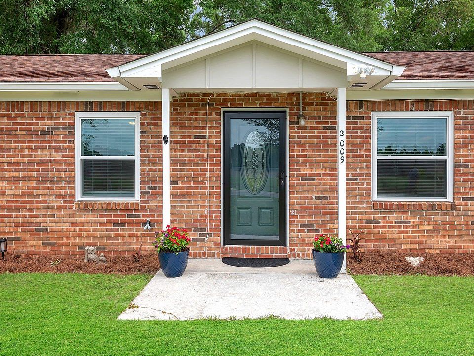 2009 Natural Bridge Rd, Tallahassee, FL 32305 Zillow