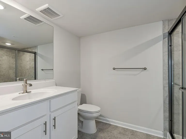5616 Ludlow Pl — Photo 11