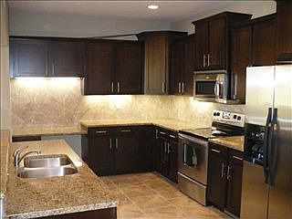 4th image of 5703 N 157 Ave