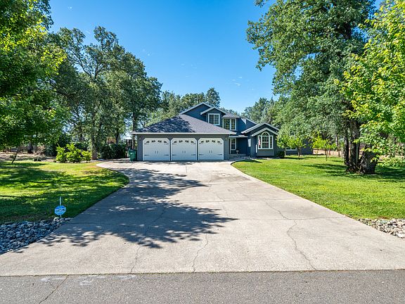 2nd image of 22107 Vine Ct