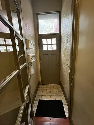 Rented by Tyler Vincent Real Estate Inc | media 8