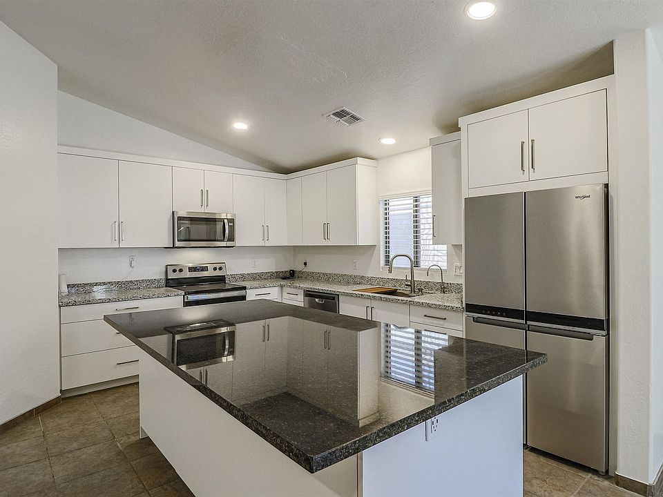 1st image of 12849 W Valentine Ave