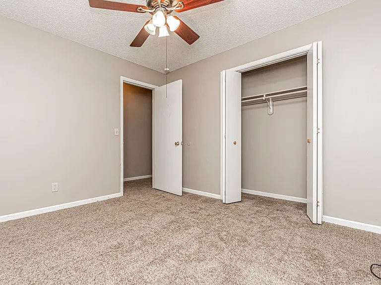 1528 Saint Marys Rd — Photo 13