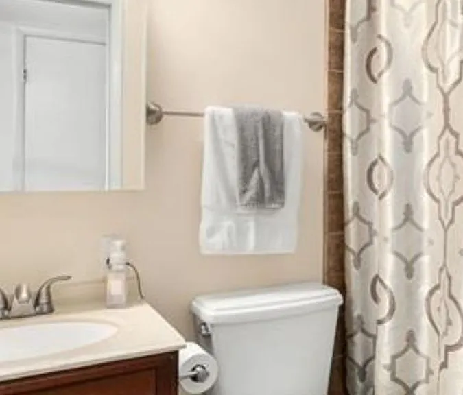 635 Apache St — Photo 12