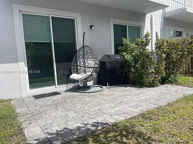 728 SE 14th Ct — Photo 10
