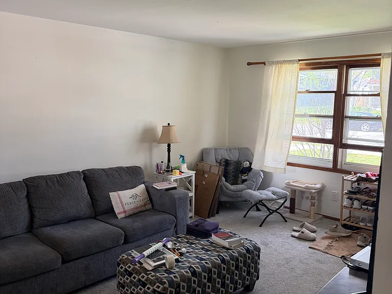 2817 Sussex Ln — Photo 11