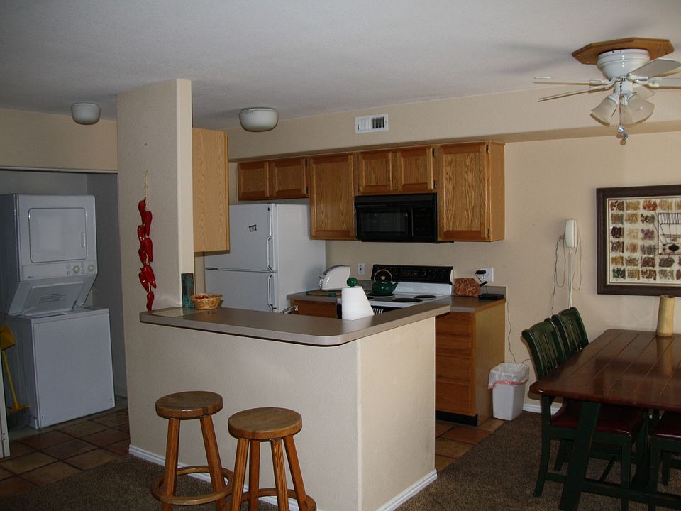 2nd image of 3280 E Fairway Loop #10-B