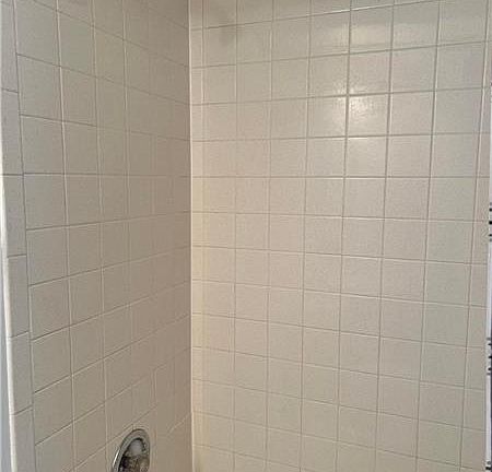 5th image of 561 NE 21st Ave #3