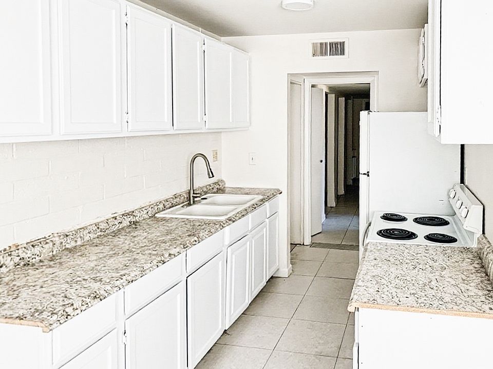 1st image of 531 W 9th Pl APT D