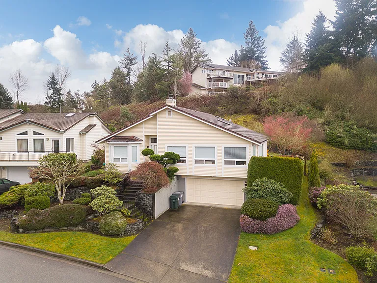 2832 Chambers Bay Dr — Photo 8