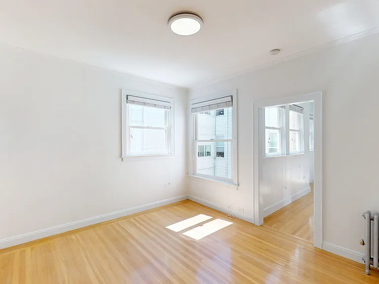 254 Ivy St #7 — Photo 3