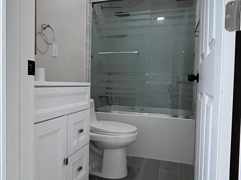58 Kearney Ave — Photo 6