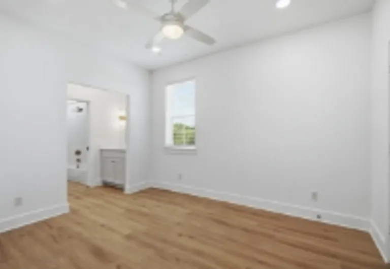 3323 S University Dr — Photo 22