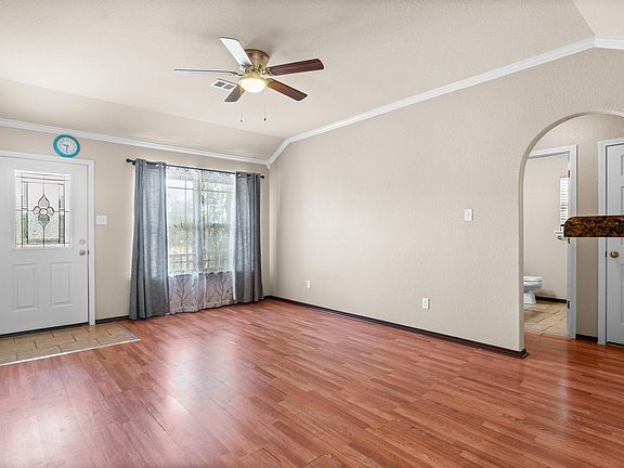 5th image of 14616 Woodside Place Loop