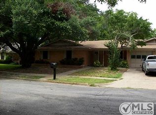 1506 Larue Cir, Ennis, TX 75119