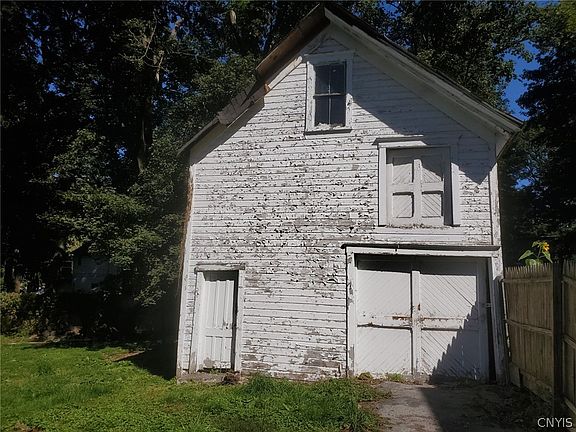 2nd image of 95 N Main St