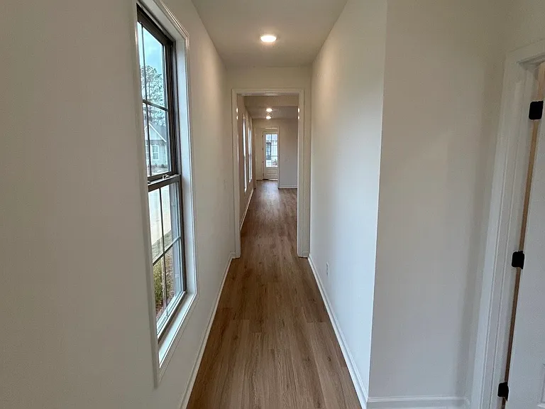 131 Summer St — Photo 3