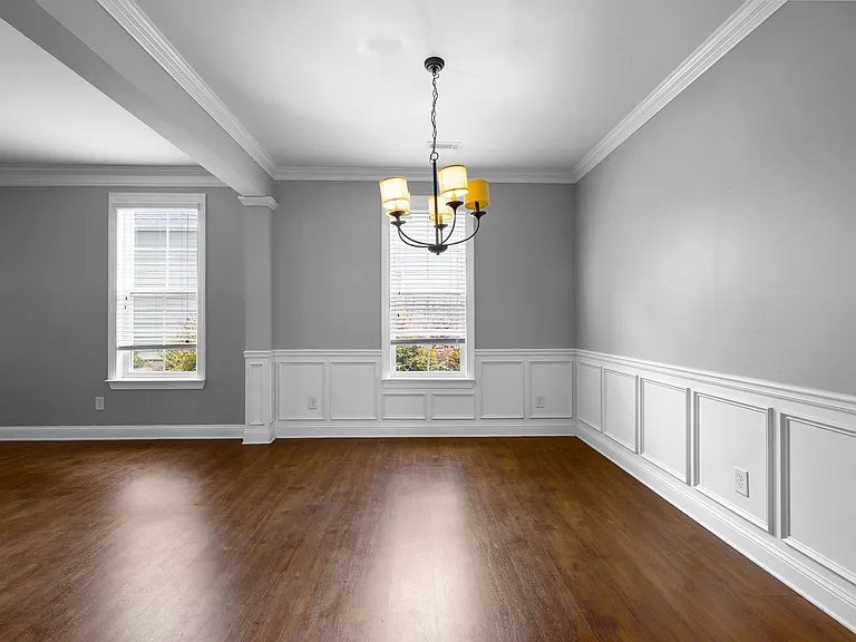 175 Colonial Ct — Photo 6