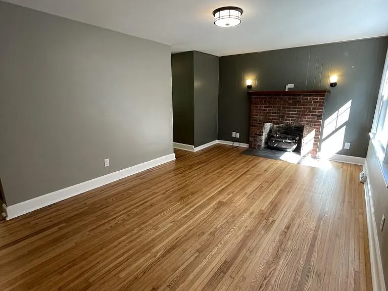 1031 Hudlin Gap Rd — Photo 3