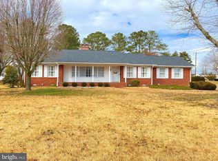 206 Coulbourne Ln, Snow Hill, MD 21863