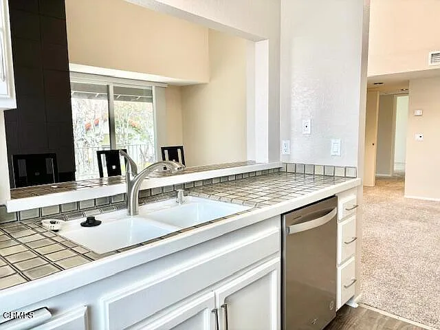 2226 Martinique Ln — Photo 11