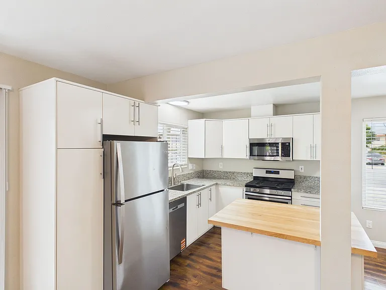 North Park Gem on 33rd Street — Photo 6
