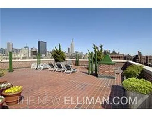 Rented by Douglas Elliman | media 24