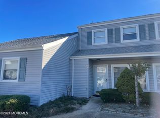 11 Mediterranean Ct, Barnegat, NJ 08005