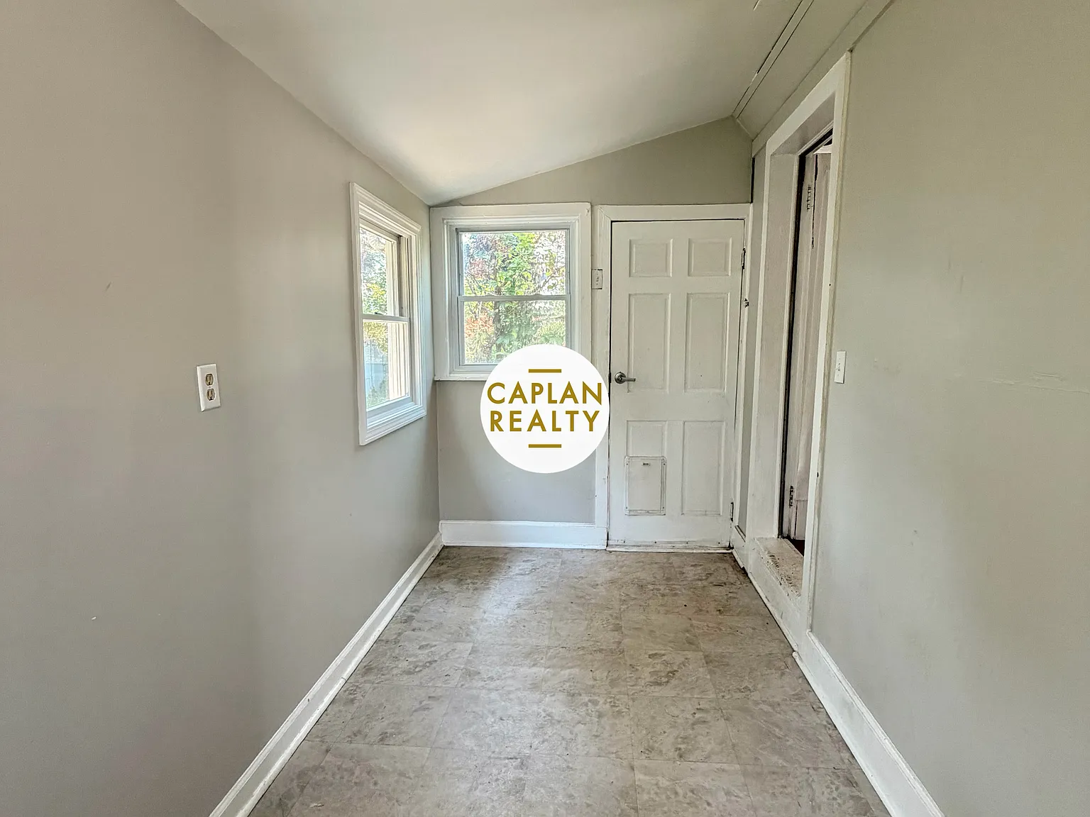 3 bed, 2.5 bath, 1500 sqft, $2,850 — Photo 4