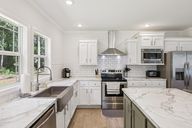 Ashford Dr-S1607-007.jpg