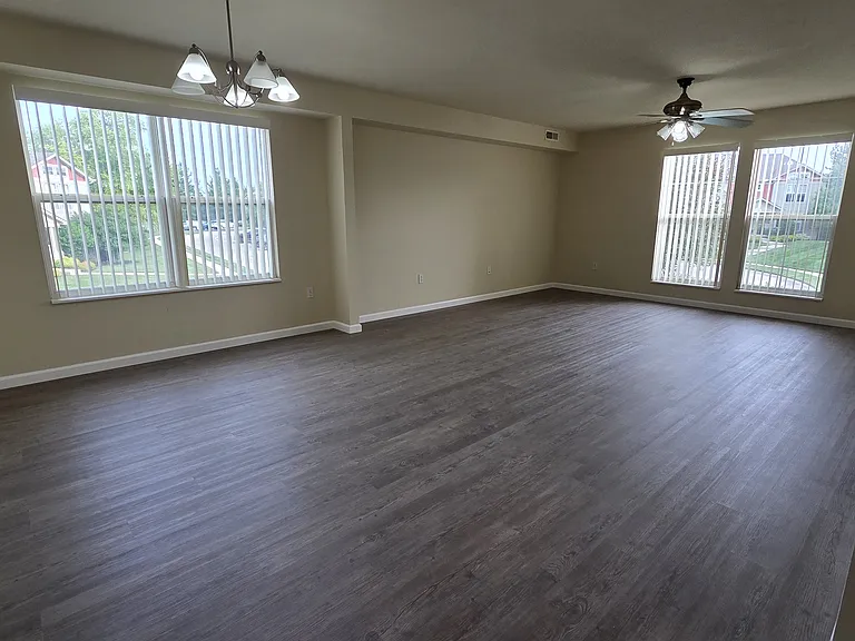3511 Capri Way — Photo 6