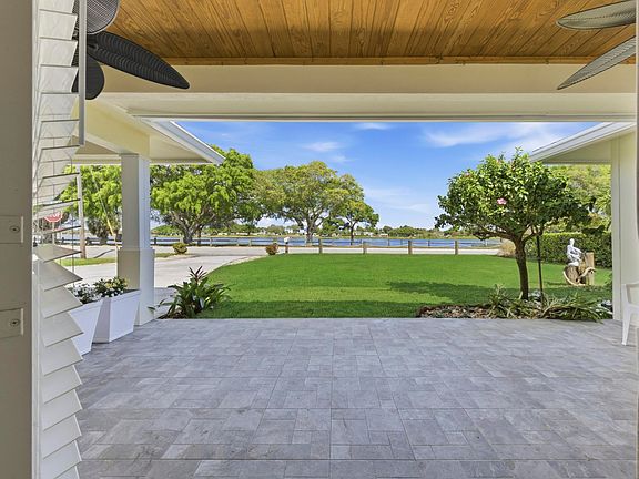 5th image of 1814 Lake Osborne Drive