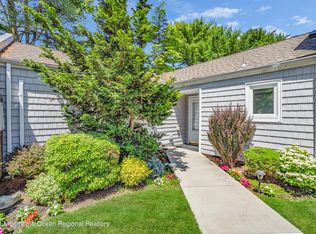 27 Locust Way Dr, Spring Lake, NJ 07762