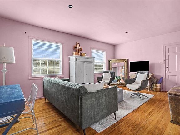 5th image of 214 Upham St Unit 13C