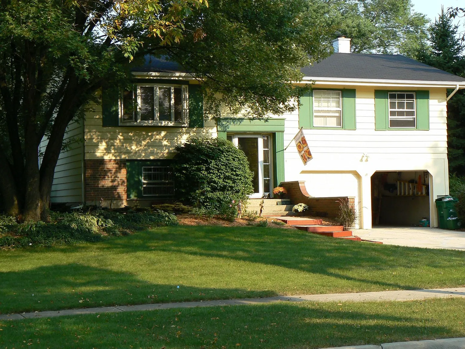 2S041 Glen Ave photo 1