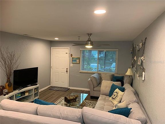 2nd image of 10265 Gandy Blvd N APT 1001