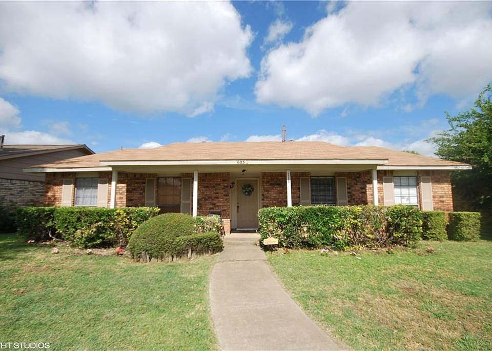 1st image of 6113 Blair Oaks Dr