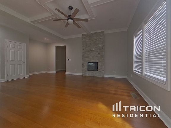 2nd image of 2489 Park Estates Dr
