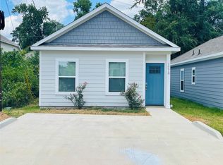 16618 Meadowcroft Dr, Montgomery, TX 77316