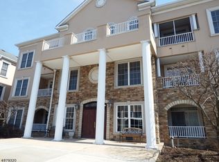 1113 Clinton Ln, Rockaway, NJ 07866