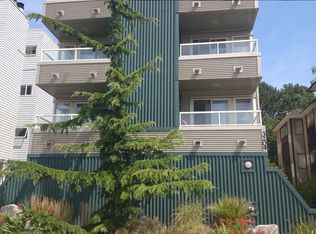 3204 Alki Ave SW, Seattle, WA 98116