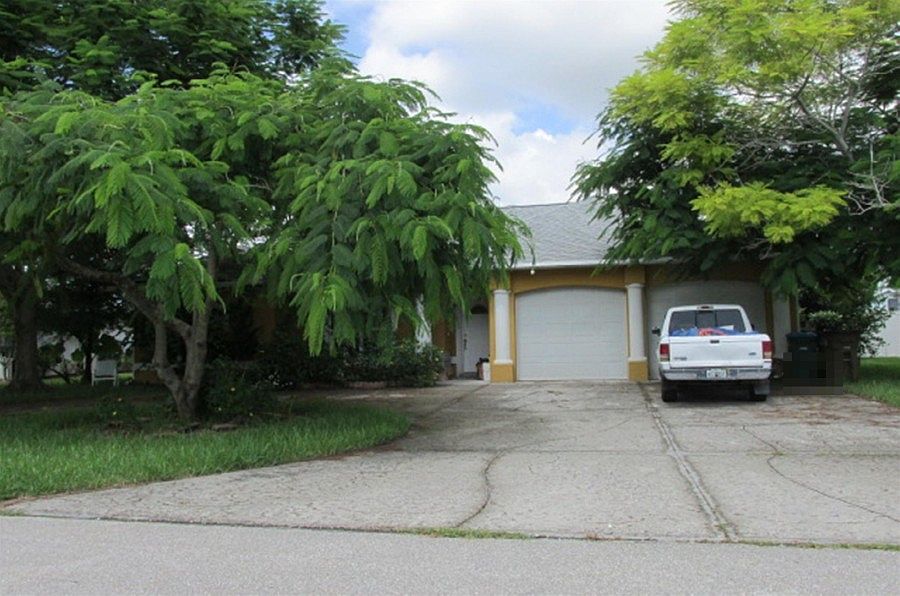 1st image of 3314 SW 1st Ave