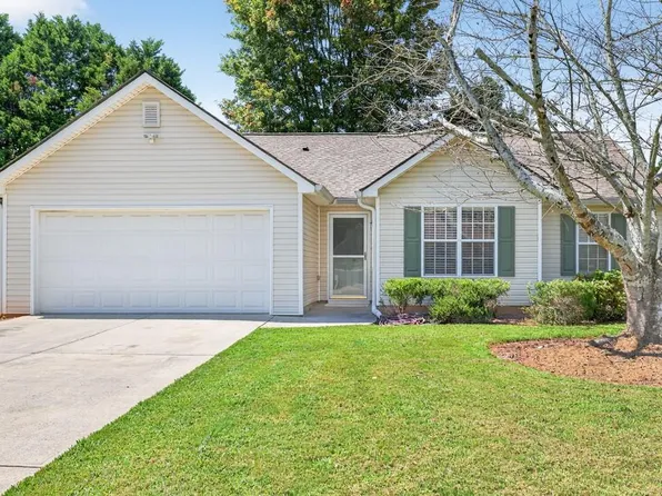 5048 Cheltingham Ct, Sugar Hill, GA 30518