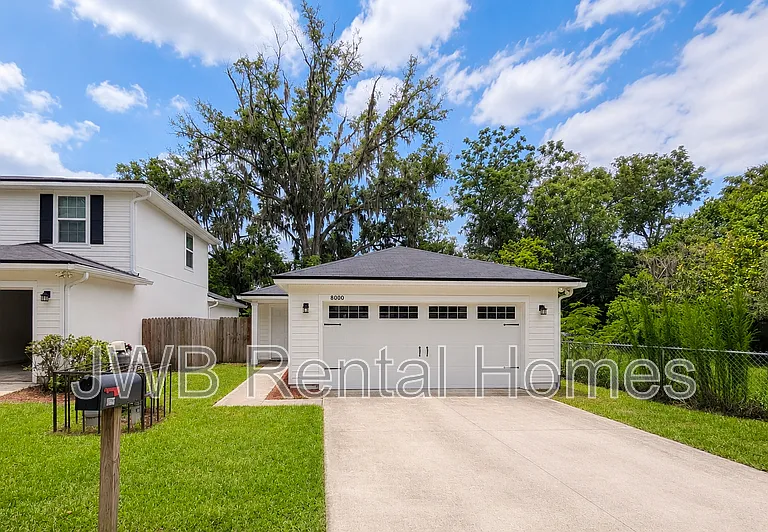 8000 Dandy Ave — Photo 15