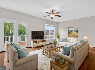 9218 Dawkins Crest Cir, Bristow, VA 20136