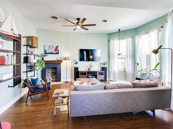 5th image of 4552 S Oakenwald Ave #3N