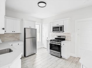 33 Harbor View St APT 3, Dorchester, MA 02125